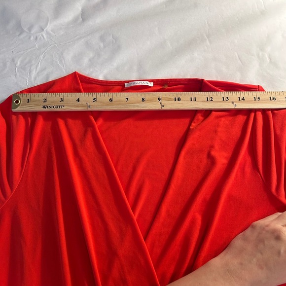 Tahari Red V Neck Short Sleeve Wrap Sheath Knee Length Dress Women's 12 - Picture 4 of 9